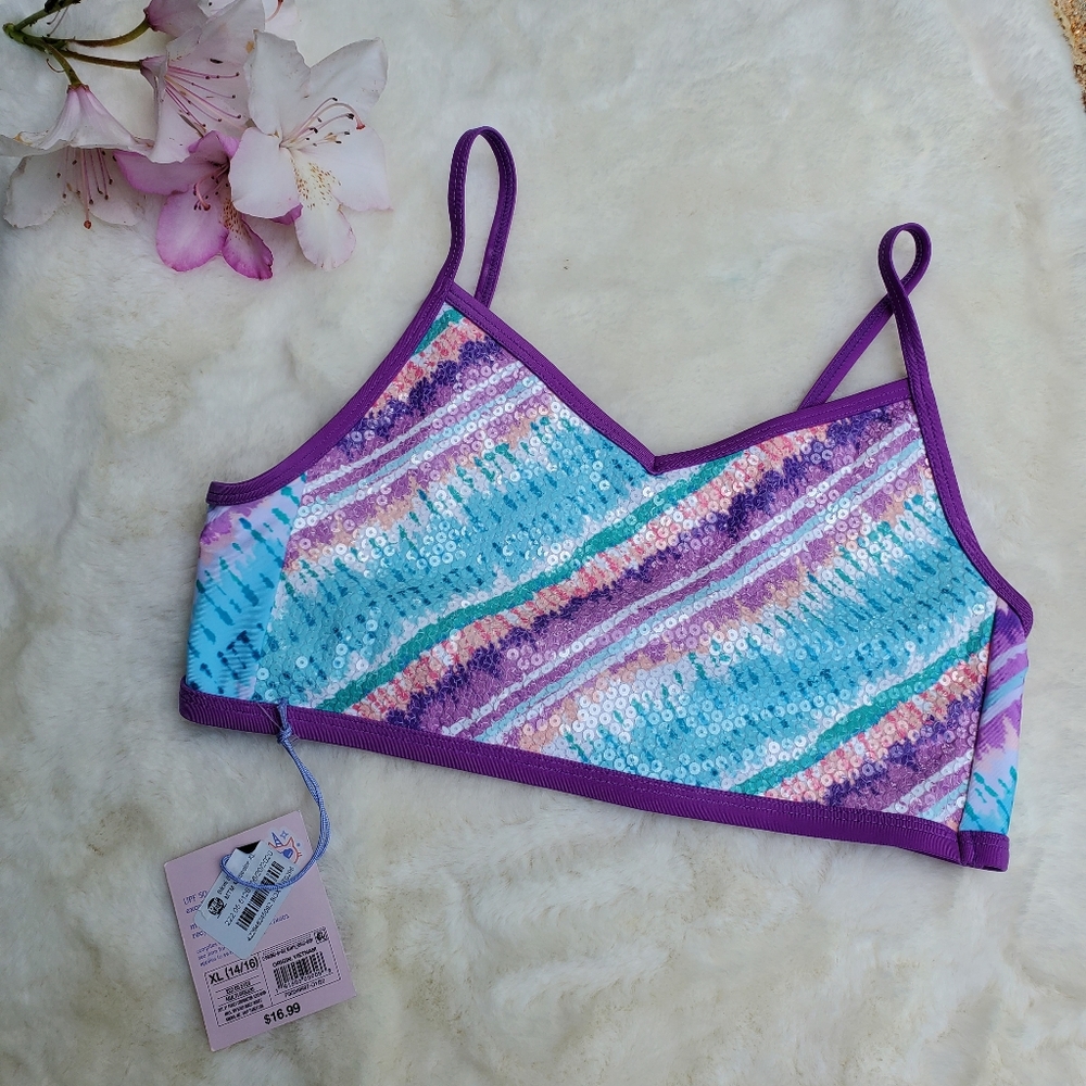 More than magic crop top size xl 14/16